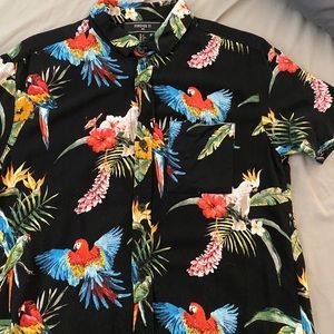 Men’s Forever 21 Floral Button Down Shirt (Small)